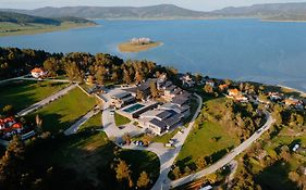 Grande Vista Resort & Spa